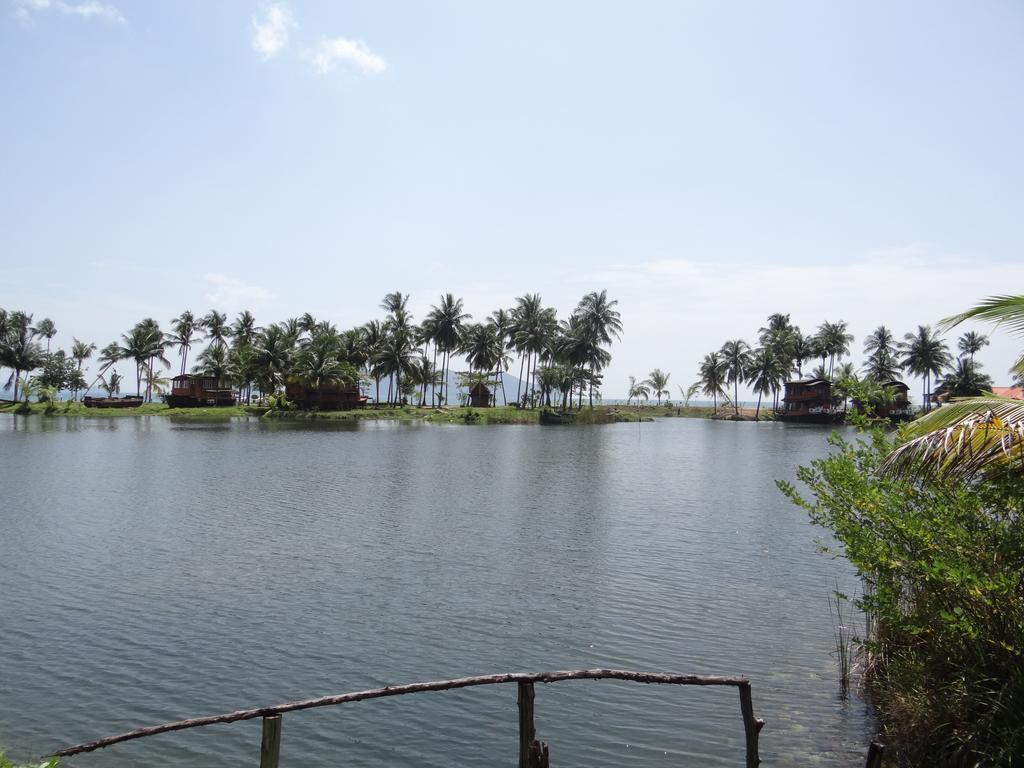 Koh Chang Boat Chalet Exterior photo